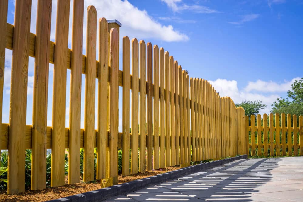 New Orleans Simple wood fence designs - Golden Gate Fences