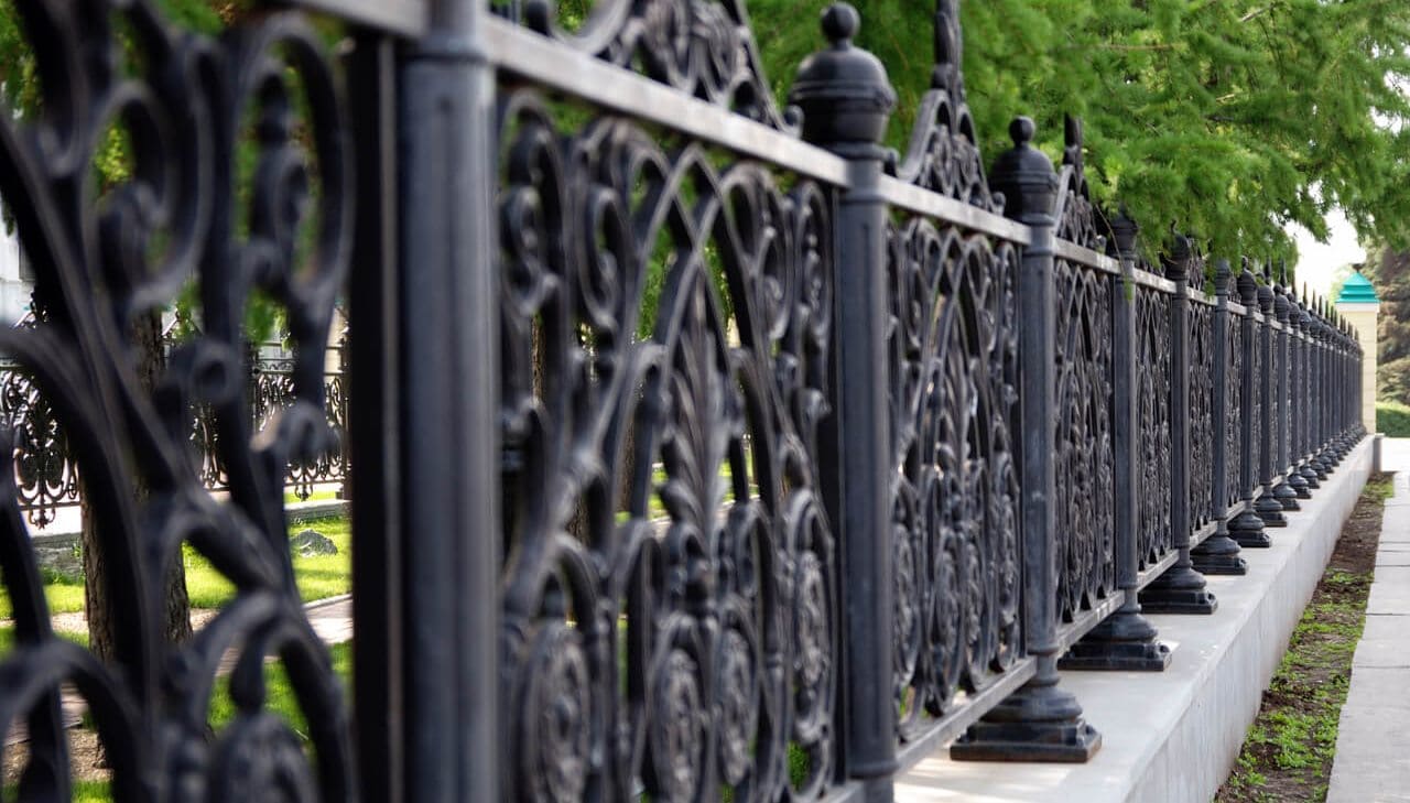 black aluminum fence new orleans - Golden Gate Fences