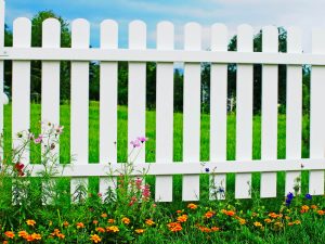 Most popular vinyl fence color- BigEasyFences.com