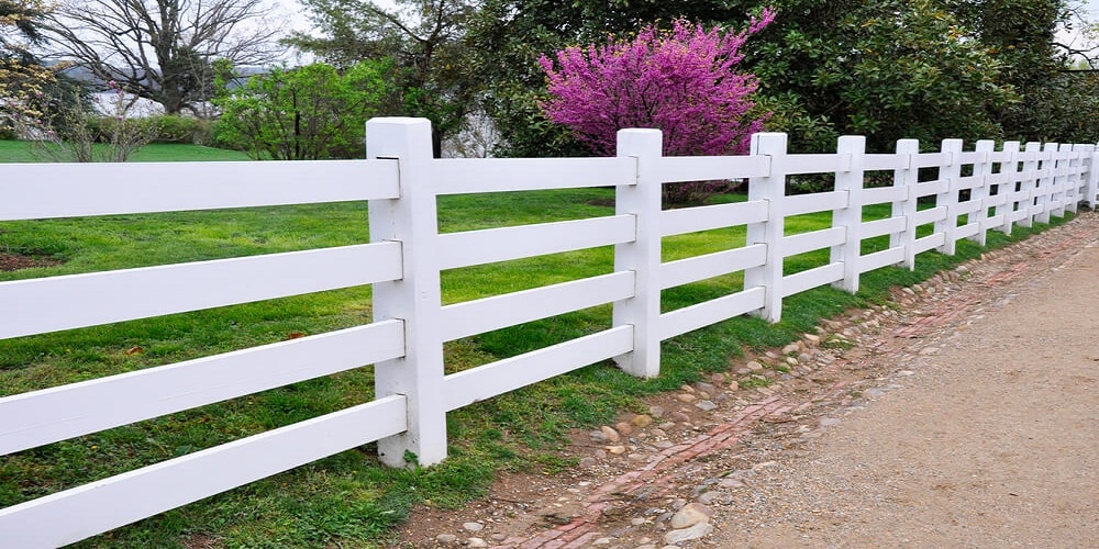 White wood fence - Golden Gate Fences